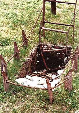 Dis-Functional Machine #1